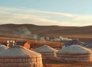 Review kinh nghiệm du lịch Mông Cổ tự túc mùa nào đẹp nhất?