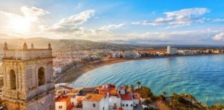 Choáng ngợp trước vẻ đẹp cổ kính, hoa lệ của thành phố Valencia Tây Ban Nha